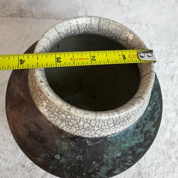 Vintage Raku Studio Art Pottery Vase Iridescent Metallic Glaze Artist Stamp DW - Picture 7 of 7